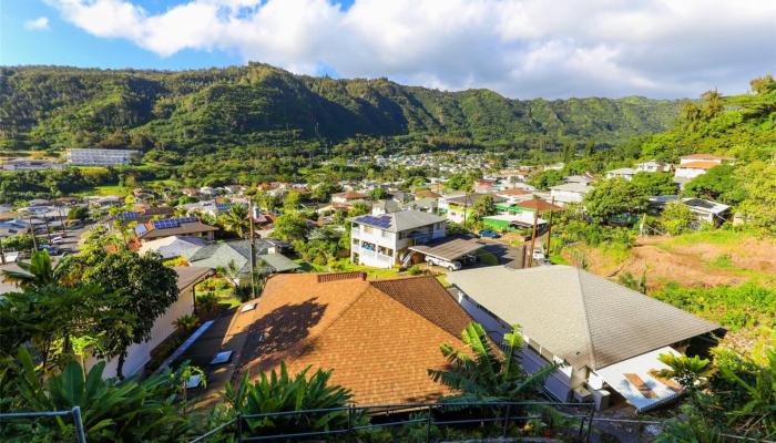 1671  Mahani Loop Kalihi Valley, Honolulu home - photo 1 of 1