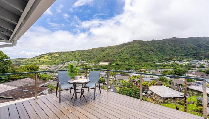 1681  Mahani Loop Kalihi Valley, Honolulu home - photo 1 of 25