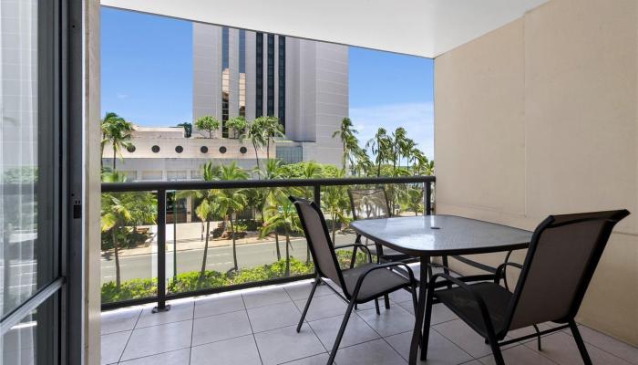 Ala Wai Terrace condo # 352, Honolulu, Hawaii - photo 1 of 10