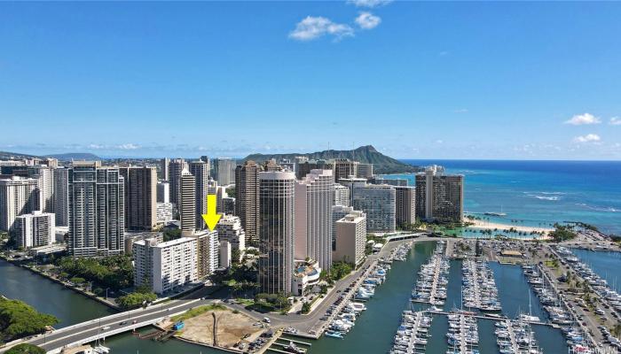 Big Surf condo # 501, Honolulu, Hawaii - photo 1 of 1