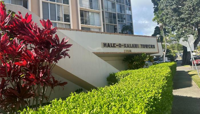 Hale O Kalani Towers condo # 707, Honolulu, Hawaii - photo 1 of 1