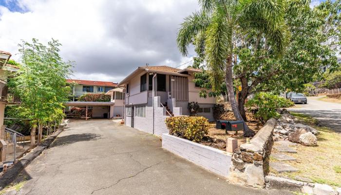 1708  Nakiu Place Manoa-lower, Honolulu home - photo 1 of 25