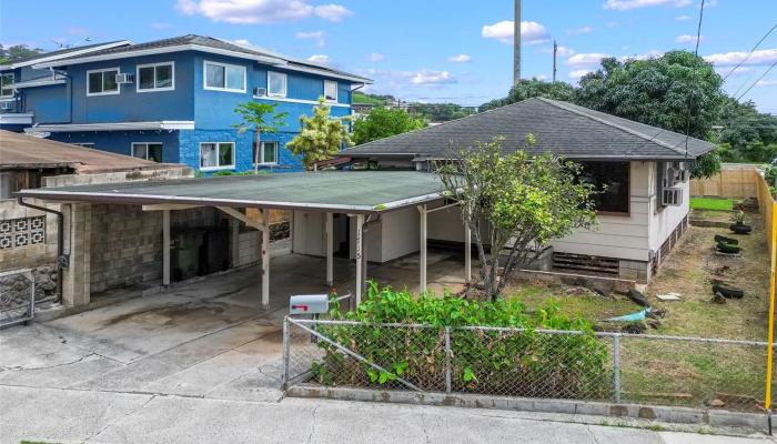1715  Owawa Street Kalihi-lower, Honolulu home - photo 1 of 22