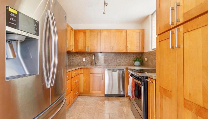 1717 Ala Wai Blvd Honolulu - Rental - photo 1 of 1