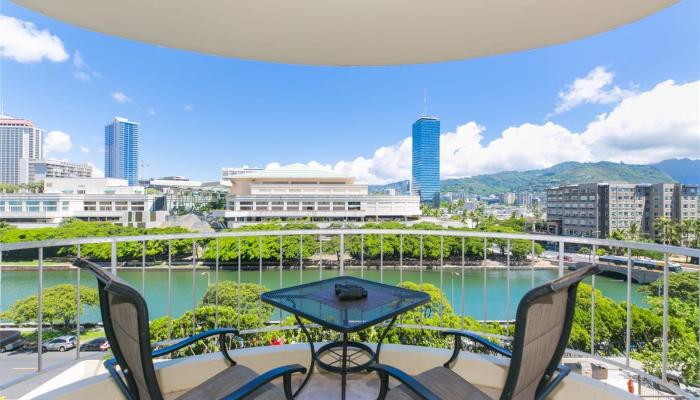 1717 Ala Wai condo # 804, Honolulu, Hawaii - photo 1 of 19