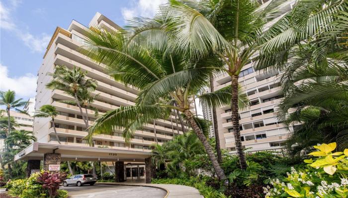 Tradewinds Hotel Inc condo # 304B, Honolulu, Hawaii - photo 1 of 14