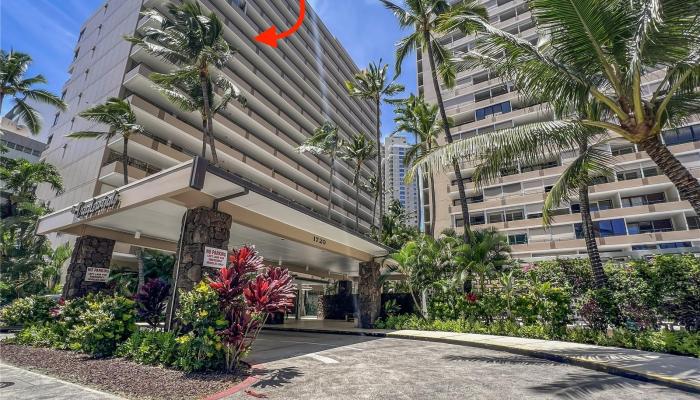 Tradewinds Hotel Inc condo # 907A, Honolulu, Hawaii - photo 1 of 25