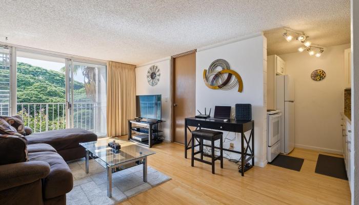 Nuuanu Park Place condo # B405, Honolulu, Hawaii - photo 1 of 25