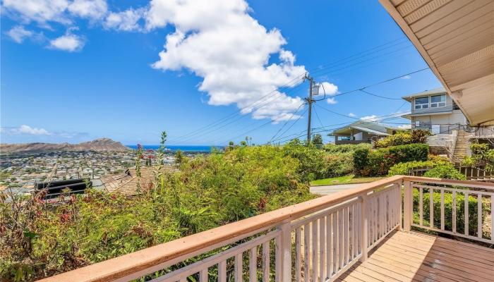 1729  Iwi Way Wilhelmina, Diamond Head home - photo 1 of 19
