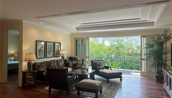 Courtyards At Punahou condo # 33, Honolulu, Hawaii - photo 1 of 19