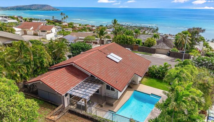 1758  Laukahi Street Waialae Iki, Diamond Head home - photo 1 of 25