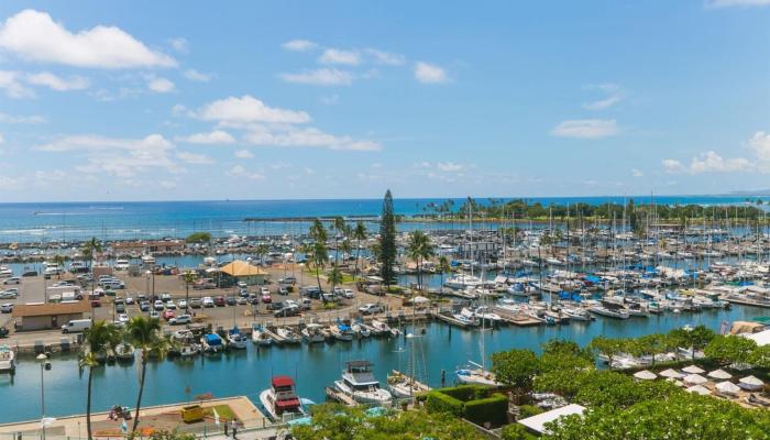 Ilikai Apt Bldg condo # 702, Honolulu, Hawaii - photo 1 of 1