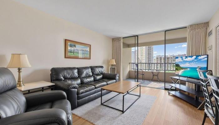 Discovery Bay condo # 1817, Honolulu, Hawaii - photo 1 of 16
