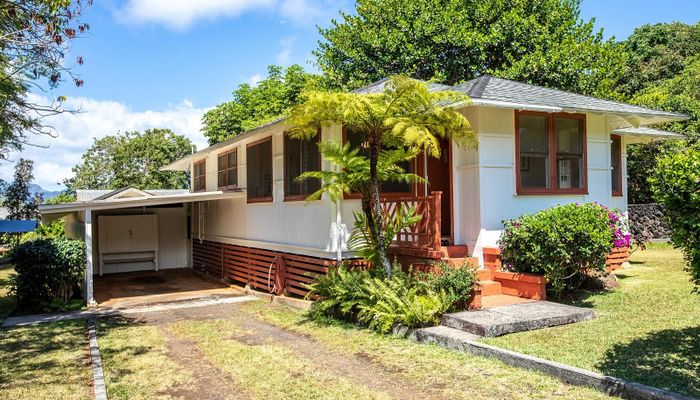 1818  Eames Street Wahiawa Heights, Central home - photo 1 of 25
