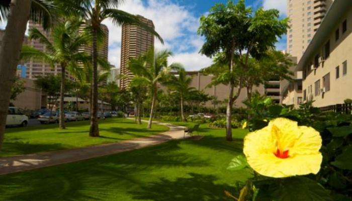 Hawaiiana Gardens condo # 202, Honolulu, Hawaii - photo 1 of 13