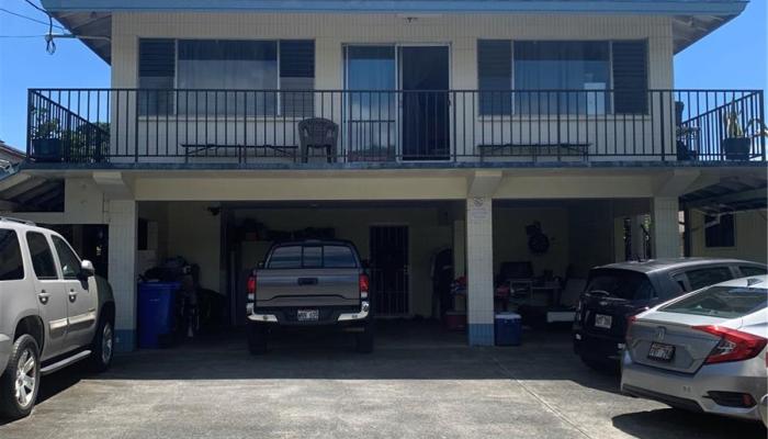 1829  Akone Pl Kalihi Valley, Honolulu home - photo 1 of 2