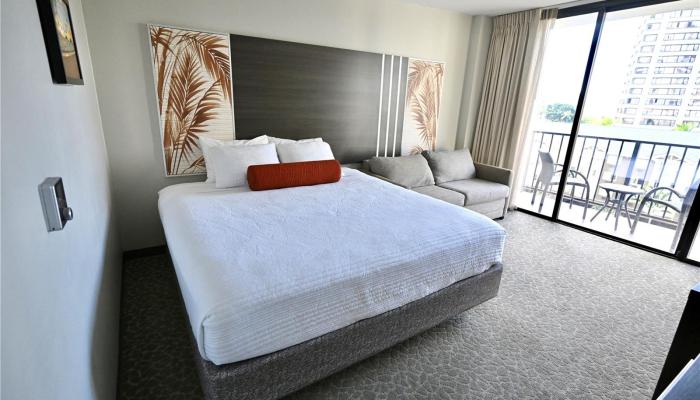 Palms At Waikiki condo # 415, Honolulu, Hawaii - photo 1 of 13