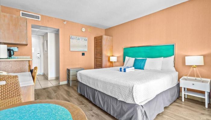 Palms At Waikiki condo # 709, Honolulu, Hawaii - photo 1 of 1