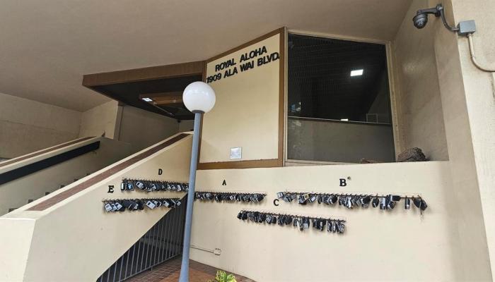 Royal Aloha condo # 201, Honolulu, Hawaii - photo 1 of 1