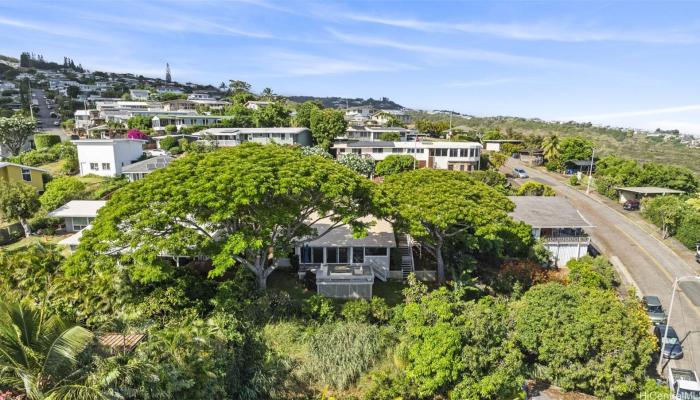 1910  Alaeloa Street Waialae Nui Rdge, Diamond Head home - photo 1 of 1