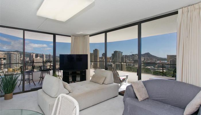 Canterbury Pl condo # 29D, Honolulu, Hawaii - photo 1 of 20