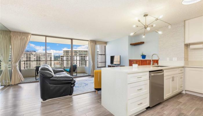 Canterbury Pl condo # 34E, Honolulu, Hawaii - photo 1 of 1