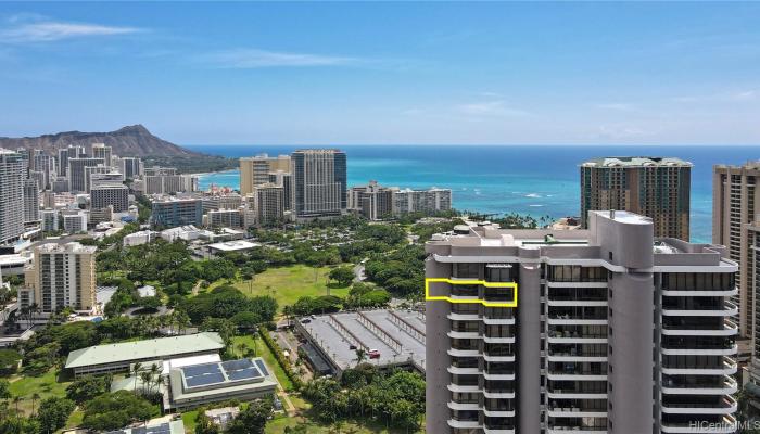 Canterbury Pl condo # 40D, Honolulu, Hawaii - photo 1 of 25