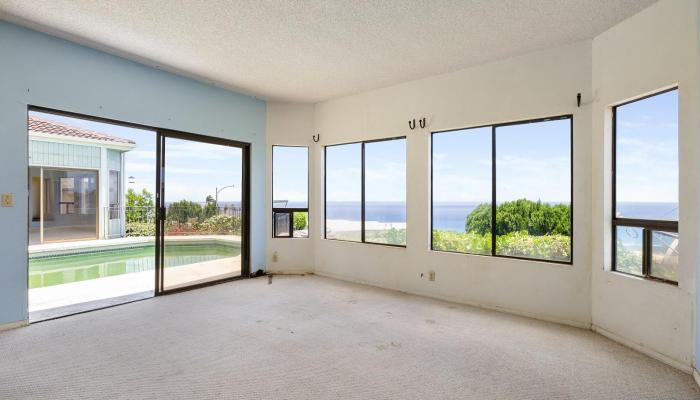1918  Hawane Place Waialae Iki, Diamond Head home - photo 1 of 25