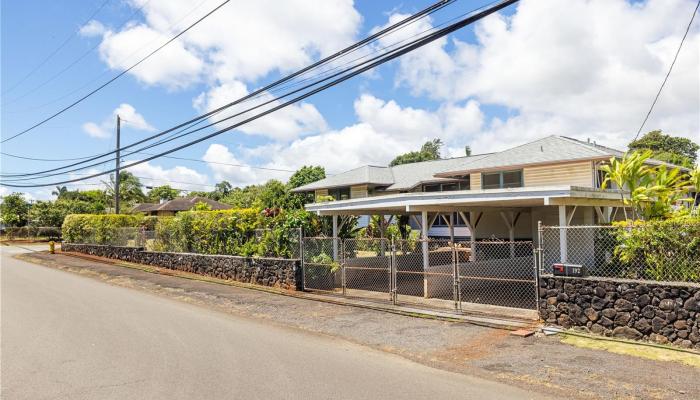 192  Uuku Street Wahiawa Heights, Central home - photo 1 of 1