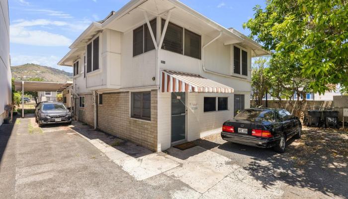 1924 Beretania Street Honolulu - Multi-family - photo 1 of 14