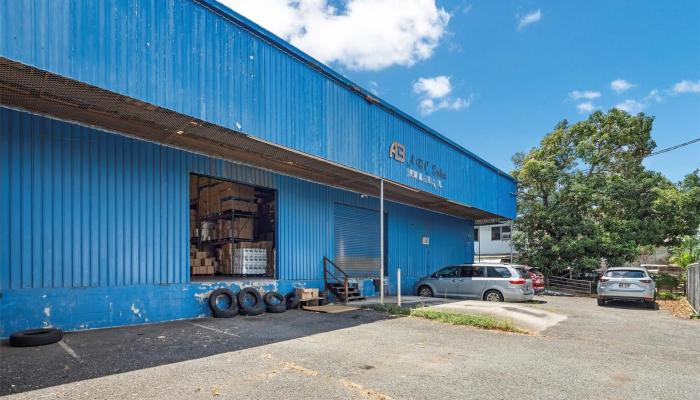 1930 Kahai Street Honolulu Oahu commercial real estate photo1 of 25