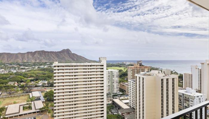 Waikiki Banyan condo # T1-2807, Honolulu, Hawaii - photo 1 of 1