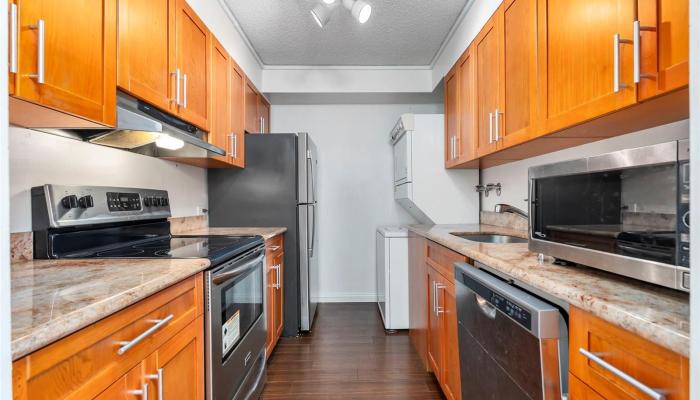 Sakura condo # 1105, Honolulu, Hawaii - photo 1 of 16