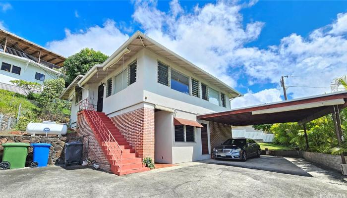 2030  Leiloke Drive Makiki Heights, Honolulu home - photo 1 of 25