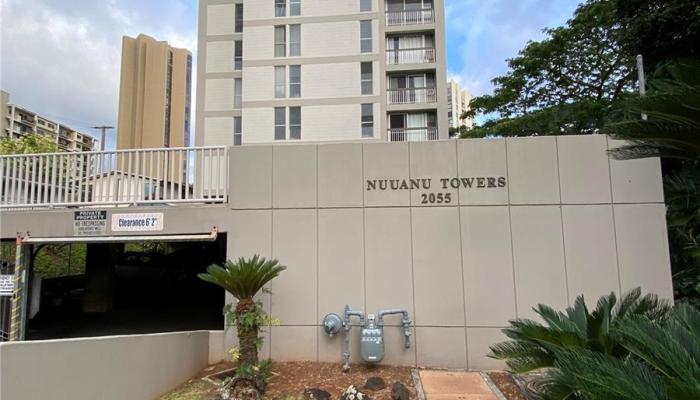 Nuuanu Towers condo # 403, Honolulu, Hawaii - photo 1 of 1