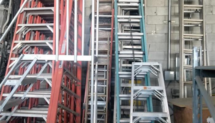 2110 Auiki St Honolulu Oahu commercial real estate photo1 of 1