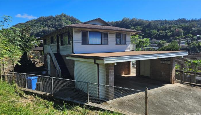 2118  Halina Street Kalihi Valley, Honolulu home - photo 1 of 22