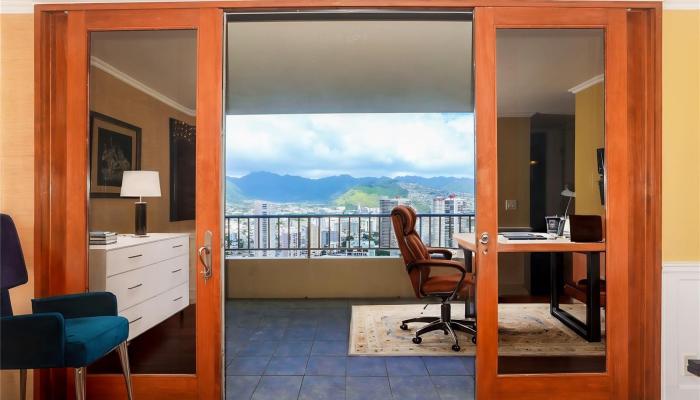 2121 Ala Wai condo # 4105, Honolulu, Hawaii - photo 1 of 1