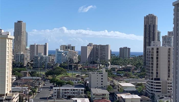 McCully Villa condo # 1607, Honolulu, Hawaii - photo 1 of 1