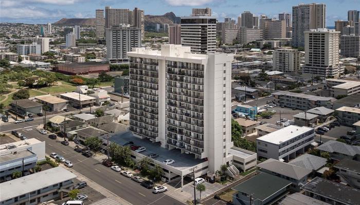 McCully Villa condo # 305, Honolulu, Hawaii - photo 1 of 1