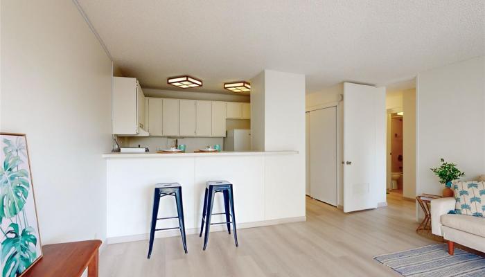 Four Paddle condo # 812, Honolulu, Hawaii - photo 1 of 1