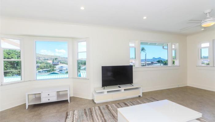 2142  Damon Street Manoa-lower, Honolulu home - photo 1 of 1