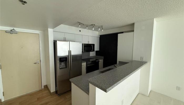 215 North King St condo # 2205, Honolulu, Hawaii - photo 1 of 9