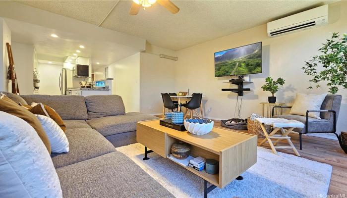 Dowsett Point condo # D16, Honolulu, Hawaii - photo 1 of 25