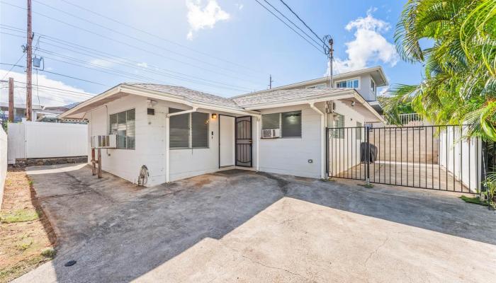 2211  Kalihi Street Kalihi-upper, Honolulu home - photo 1 of 1