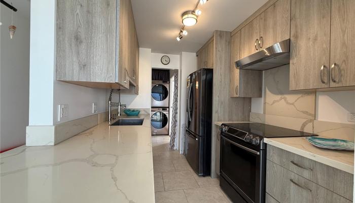 2233 Ala Wai condo # 12-C, Honolulu, Hawaii - photo 1 of 14