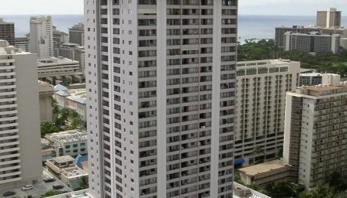 2240 Kuhio Ave Honolulu - Multi-family - photo 1 of 1