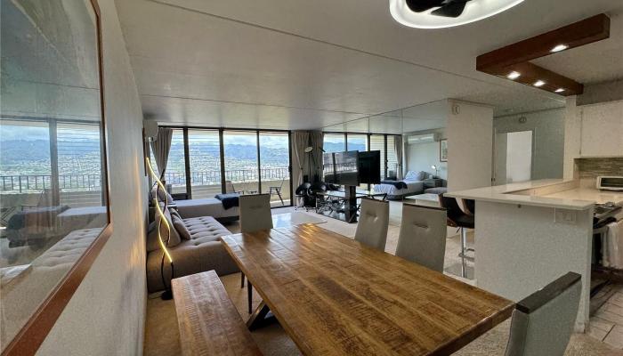 Royal Kuhio condo # 3401, Honolulu, Hawaii - photo 1 of 1