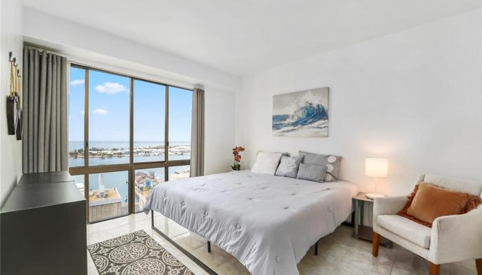 Harbor Square condo # 23B, Honolulu, Hawaii - photo 1 of 1