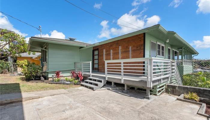 2285  Makanani Drive Kamehameha Heights, Honolulu home - photo 1 of 22